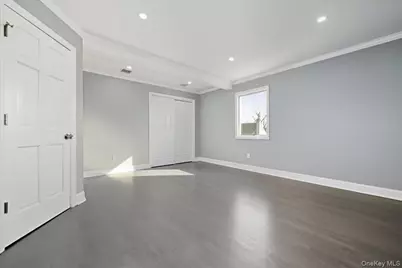 1050 Hastings Street, Baldwin, NY 11510 - Photo 24