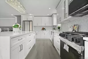 1050 Hastings St, Baldwin, NY 11510 - Photo 12