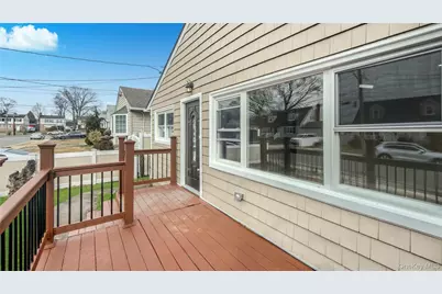 27 Sewell Street, Hempstead, NY 11550 - Photo 12