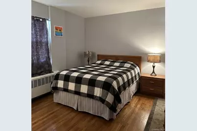 88-03 Shore Parkway #3, Howard Beach, NY 11414 - Photo 6