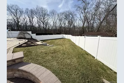 3 Pimlico Court, Commack, NY 11725 - Photo 32
