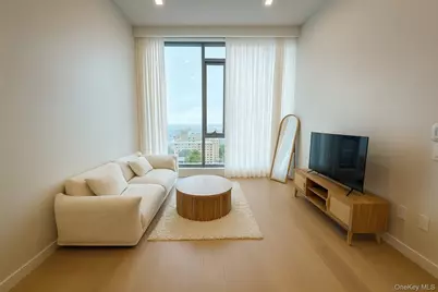 35-32 Leavitt St #PH H, Flushing, NY 11354 - Photo 4