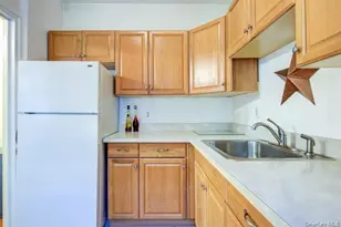 63-61 99th St, Rego Park, NY 11374 - Photo 8