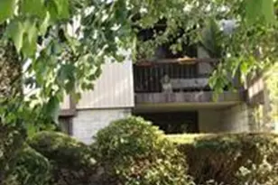77 Richmond Blvd, Ronkonkoma, NY 11779 - Photo 10
