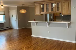 77 Richmond Blvd, Ronkonkoma, NY 11779 - Photo 12