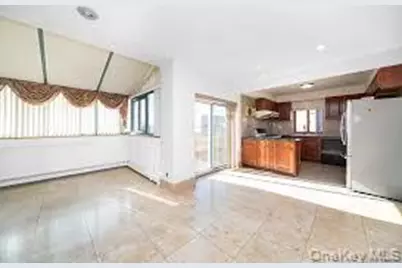 4231 Colden Street #F7B, Flushing, NY 11355 - Photo 14