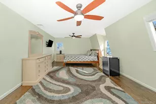 2431 Riverside Dr, Wantagh, NY 11793 - Photo 16