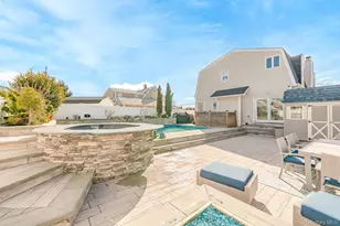 2431 Riverside Dr, Wantagh, NY 11793 - Photo 4