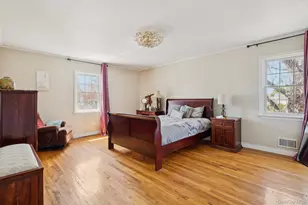 61 Arleigh Rd, Great Neck, NY 11021 - Photo 12