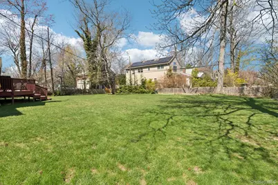 61 Arleigh Road, Great Neck, NY 11021 - Photo 24