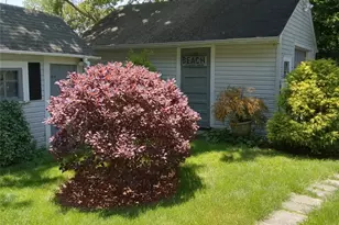 154 Cedar Rd E, Mastic Beach, NY 11951 - Photo 8