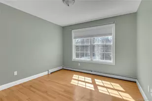 4 Gianna Ct, Hauppauge, NY 11788 - Photo 20