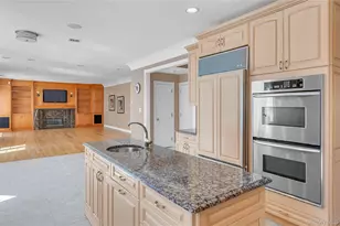 4 Gianna Ct, Hauppauge, NY 11788 - Photo 8