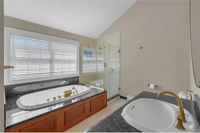 4 Gianna Court, Hauppauge, NY 11788 - Photo 26