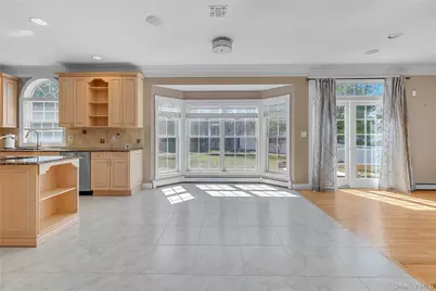 4 Gianna Court, Hauppauge, NY 11788 - Photo 10