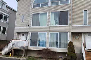 5 Landing Wy, Bronx, NY 10464 - Photo 1