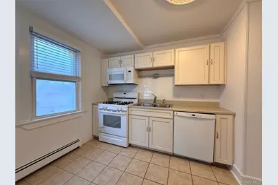 35 East Avenue #2, Middletown, NY 10940 - Photo 8