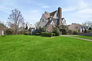 185 Fenimore Rd, New Rochelle, NY 10804 - Photo 36