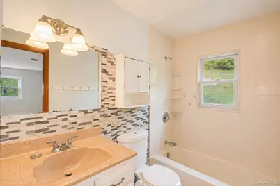 40 Amherst Lane, Wappingers Falls, NY 12590 - Photo 12