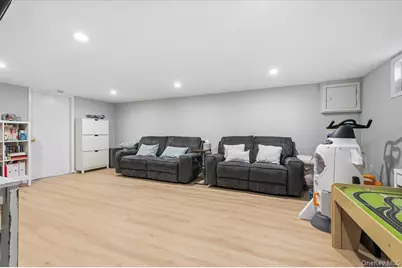 2933 Grand Avenue, Baldwin, NY 11510 - Photo 20