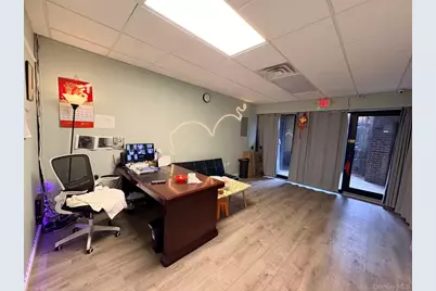 15048 14th Avenue, Whitestone, NY 11357 - Photo 2