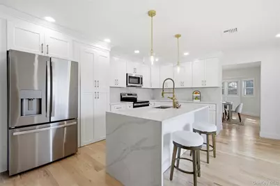 168 Bayview Drive, Oakdale, NY 11769 - Photo 14