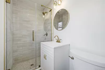 168 Bayview Drive, Oakdale, NY 11769 - Photo 22