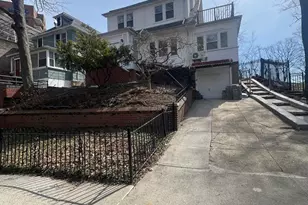 3820 Sedgwick Ave, Bronx, NY 10463 - Photo 2