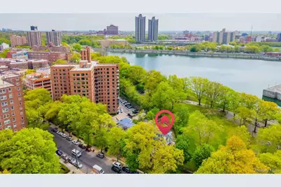 3820 Sedgwick Avenue, Bronx, NY 10463 - Photo 4