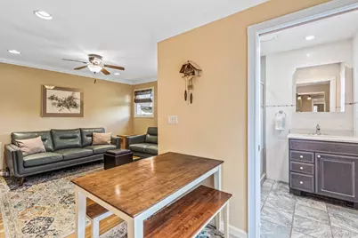 256 Garfield Avenue, Mineola, NY 11501 - Photo 10