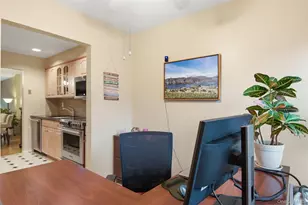 54 Southgate Cir, Massapequa Park, NY 11762 - Photo 20