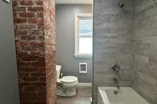 197 N Hamilton St, Poughkeepsie, NY 12601 - Photo 6