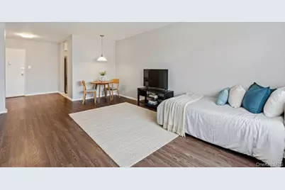 100 S. Ocean Avenue #2B, Freeport, NY 11520 - Photo 10