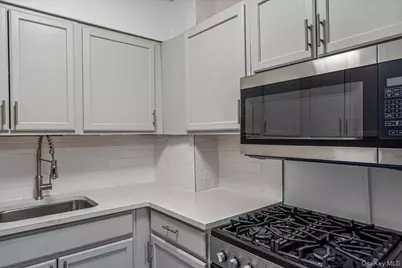 100 S. Ocean Avenue #2B, Freeport, NY 11520 - Photo 8