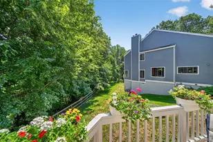 116 Valleyview Rd, Irvington, NY 10533 - Photo 32