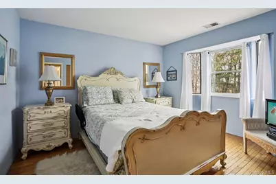 116 Valleyview Road, Irvington, NY 10533 - Photo 20