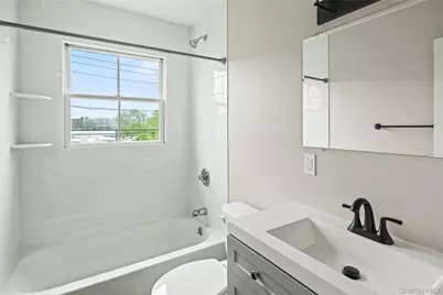 269 Bayville Avenue #3, Bayville, NY 11709 - Photo 6