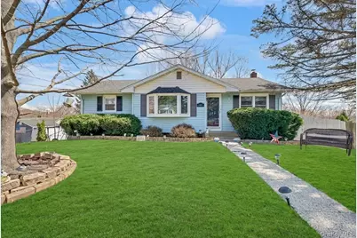 10 Renfrewshire Drive, Middletown, NY 10941 - Photo 1