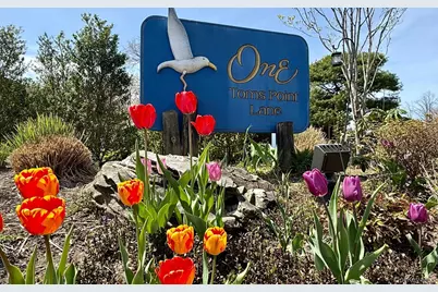 1 Toms Point Lane #17G, Port Washington, NY 11050 - Photo 38