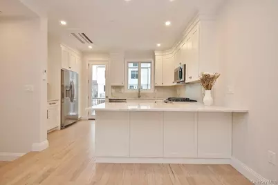 34 Andrews Lane, Sleepy Hollow, NY 10591 - Photo 8