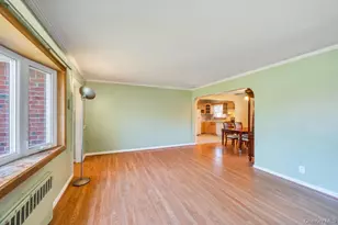 245 Lawson St, Hempstead, NY 11550 - Photo 14
