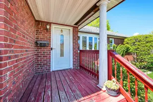 245 Lawson St, Hempstead, NY 11550 - Photo 10