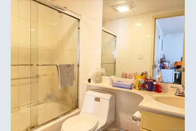 4317 Union Street #6E, Flushing, NY 11355 - Photo 6