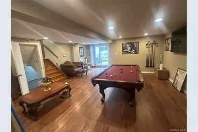 12 Parkdale Drive, Farmingdale, NY 11735 - Photo 16