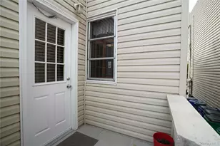 61-07 56th St, Maspeth, NY 11378 - Photo 24