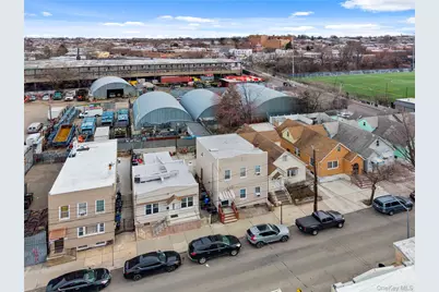 6107 56th Street, Maspeth, NY 11378 - Photo 32