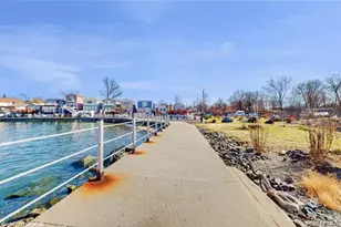 D132 Edgewater, Bronx, NY 10465 - Photo 14