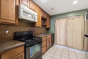 36 Ralph, Brentwood, NY 11717 - Photo 12