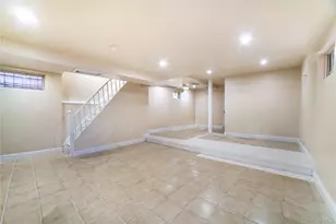 119-23 177th Pl, Saint Albans, NY 11434 - Photo 16