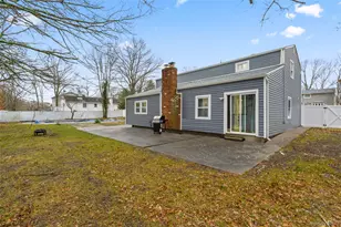 1 Linden St, Coram, NY 11727 - Photo 26